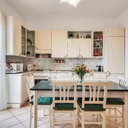 Roomy And Bright Apartment With Balconies X6 Catania Exteriör bild