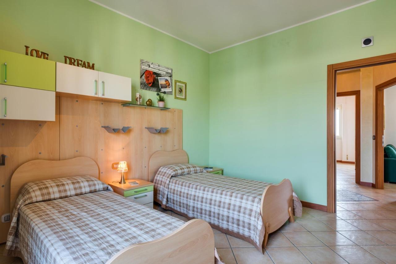 Roomy And Bright Apartment With Balconies X6 Catania Exteriör bild